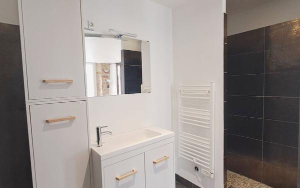 Appartement à louer    2 pièces •  Fontainebleau