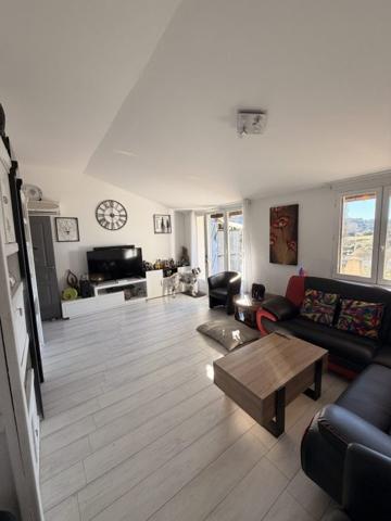 Maison traditionnelle Salernes 207 m²