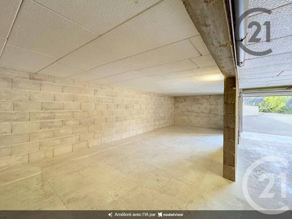 Maison à vendre  6 pièces - 120 m 2   BEZANNES  - 51