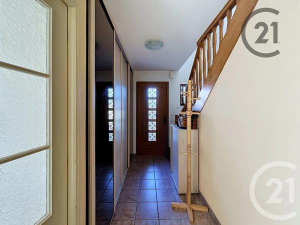 Maison à vendre  6 pièces - 120 m 2   BEZANNES  - 51