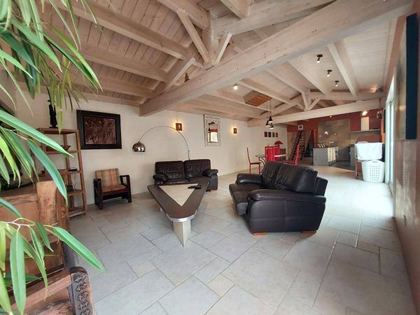 À 500 m de la mer, élégante maison de charme au coeur d'un village de pierres , Saint pierre d oleron