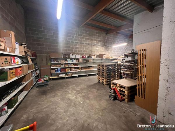 LOCAL COMMERCIAL 560 M²