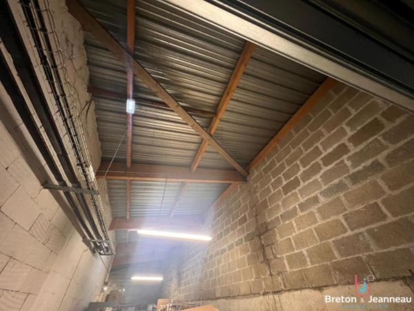 LOCAL COMMERCIAL 560 M²