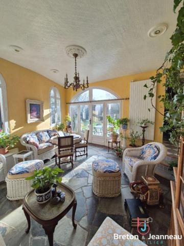 Hôtel particulier Belle Époque - Coeur historique de Mayenne