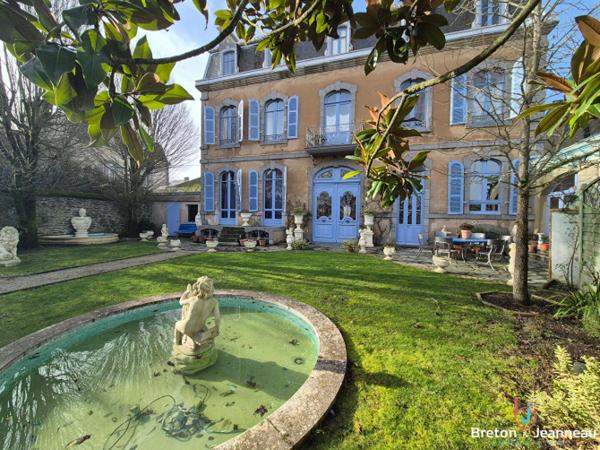 Hôtel particulier Belle Époque - Coeur historique de Mayenne