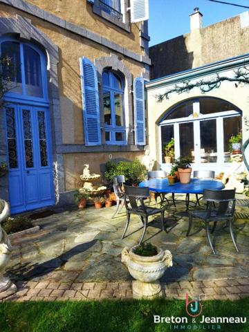 Hôtel particulier Belle Époque - Coeur historique de Mayenne