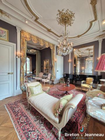 Hôtel particulier Belle Époque - Coeur historique de Mayenne