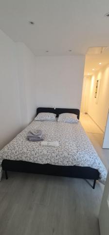 APPARTEMENT F2 MEUBLE A FAREMOUTIERS