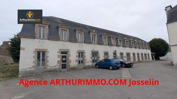 Vente                                                      Immeuble
                        
                                         600 m2                     à Josselin