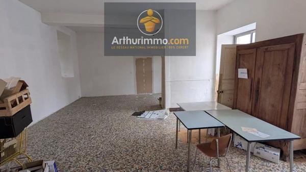 Vente                                                      Immeuble
                        
                                         600 m2                     à Josselin