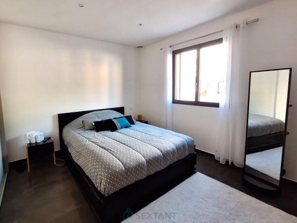 ISTRES - Somptueuse VILLA dArchitecte   300m²   Vue Panoramique  Deux Piscines  200m de la plage