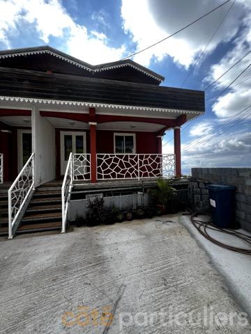 Location Appartement102 m² - 4 Pièces - SAINT PAUL (97422)