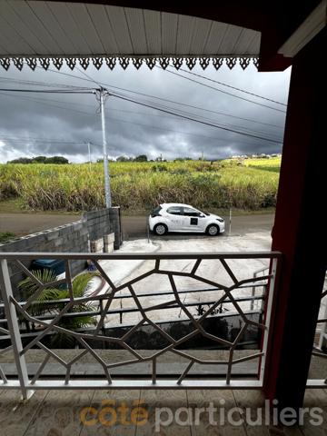 Location Appartement102 m² - 4 Pièces - SAINT PAUL (97422)