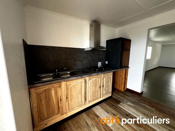 Location Appartement102 m² - 4 Pièces - SAINT PAUL (97422)