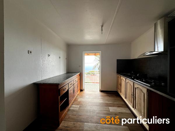 Location Appartement102 m² - 4 Pièces - SAINT PAUL (97422)