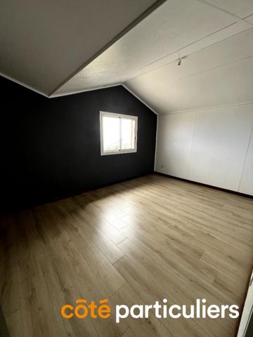 Location Appartement102 m² - 4 Pièces - SAINT PAUL (97422)