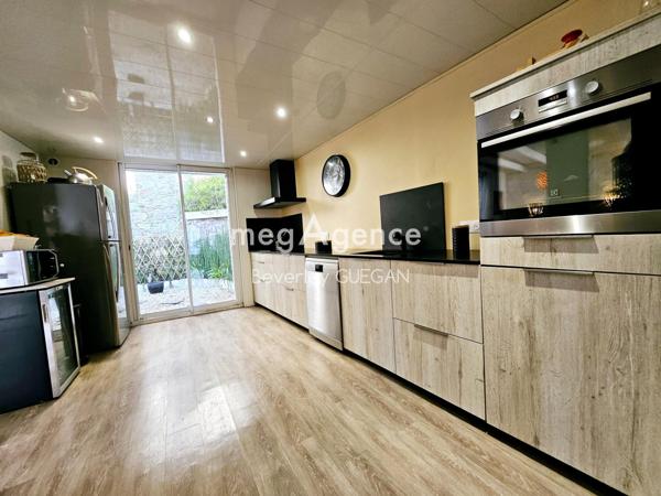 Maison à Pontrieux, 22260 - 5 pièces 145m²