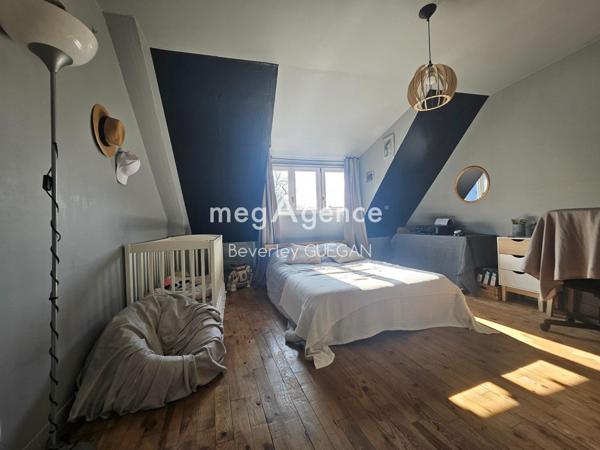 Maison à Pontrieux, 22260 - 5 pièces 145m²