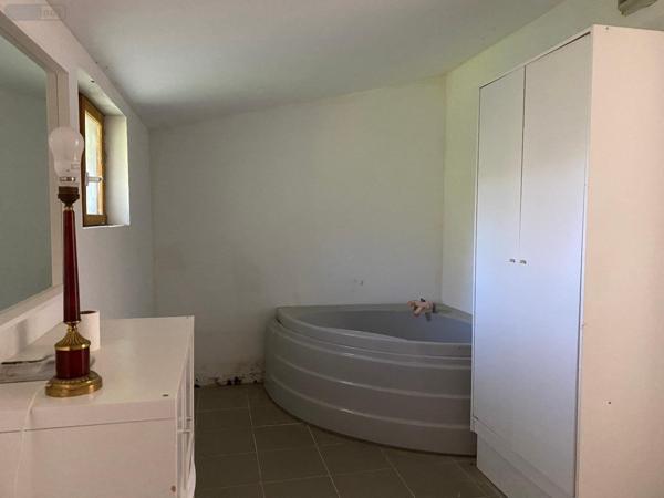 Maison à vendre à Saint-Vincent-Bragny en Saône-et-Loire (71430), ref : M-E-HE