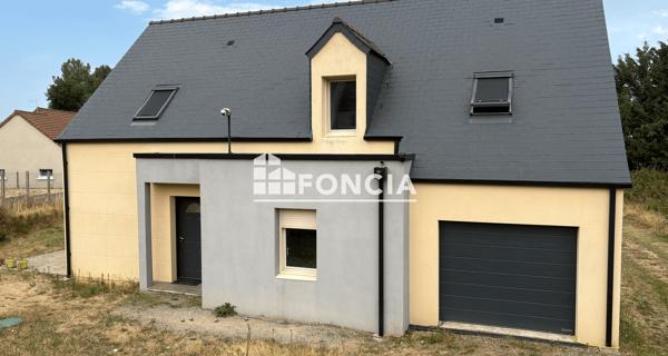 À vendre Maison 8 pièces 134.55 m² - Le Breil-sur-mérize 72370