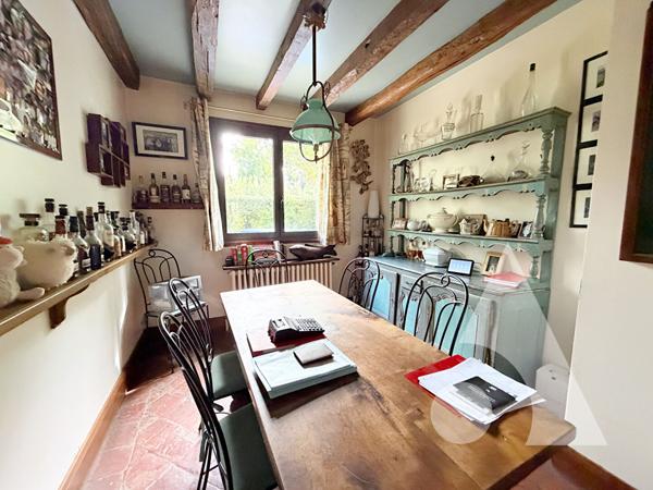 Maison 12 pièces 265.75 m2