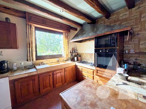 Maison 12 pièces 265.75 m2