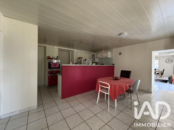 Maison à vendre 7 pièces 189 m² Airvault