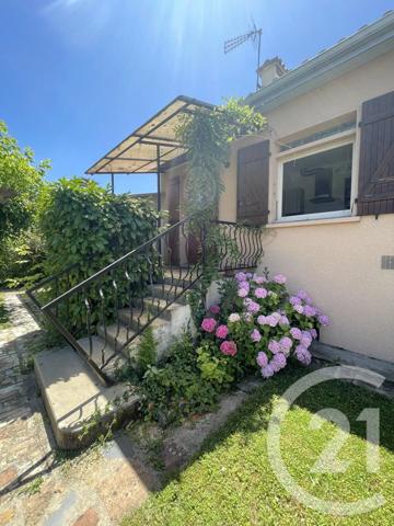 Maison à vendre  5 pièces - 115 m 2   BEAUZELLE  - 31