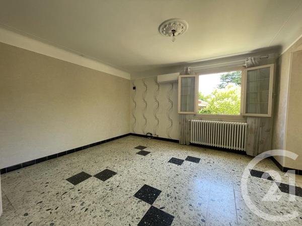 Maison à vendre  5 pièces - 115 m 2   BEAUZELLE  - 31