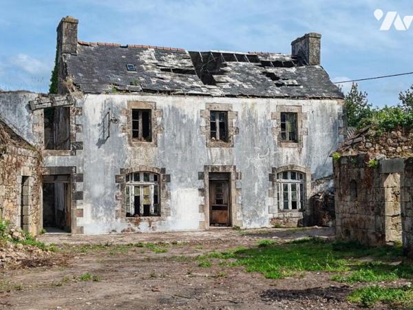 2380 - ANCIEN CORPS DE FERME A RENOVER ENTIÈREMENT AVEC DEPENDANCES SUR TERRAIN 1248M²