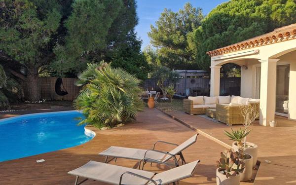 Maison à vendre    7 pièces •  Mèze