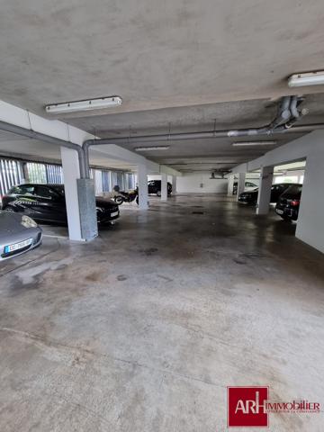 A vendre - Beau F4 Duplex - Plein coeur de Saint Paul - 2 parkings