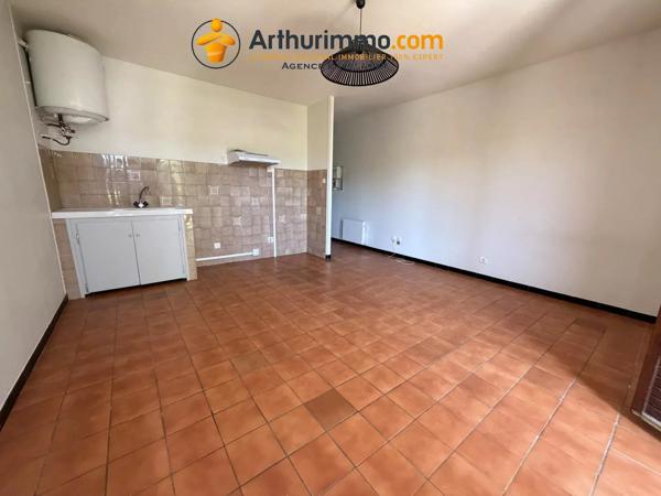 Location                                                      Studio
                        
                     1 pièces                      29 m2                     à Villeneuve-d'Olmes