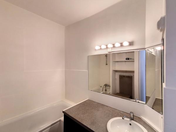 Appartement 2 pièces - 45 m² Exclusivité efficity