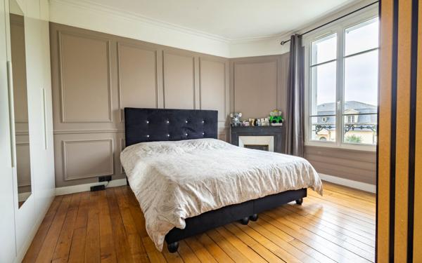 Maison à vendre    6 pièces • 170 m2 Le Raincy