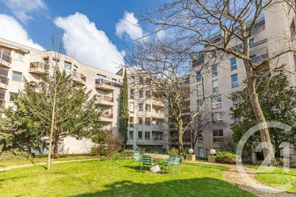 Appartement F5 à vendre  5 pièces - 102 m2 PARIS - 75014