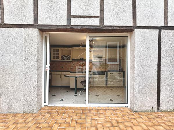 Ensemble immobilier : Maison + local 203 m2 centre Château Landon