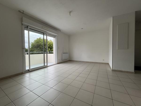 Appartement 145 800 € Tonnay-Charente 3 p 54,8 m² DPE D