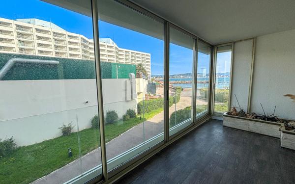 Appartement à vendre    3 pièces • 80,27 m2 Mandelieu-la-Napoule