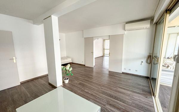 Appartement à vendre    3 pièces • 80,27 m2 Mandelieu-la-Napoule