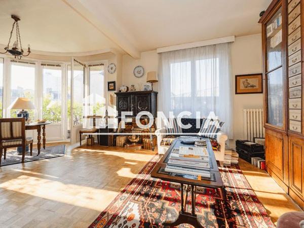 Location Appartement 6 pièces 122.35 m² - 2 RUE DE JUILLET Rennes 35000