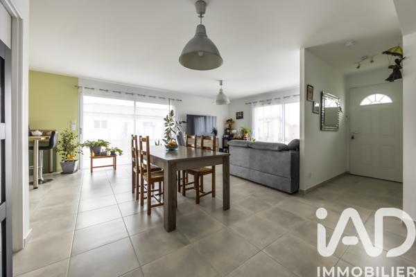 Maison à vendre 4 pièces 95 m² Rivière-Saas-et-Gourby
