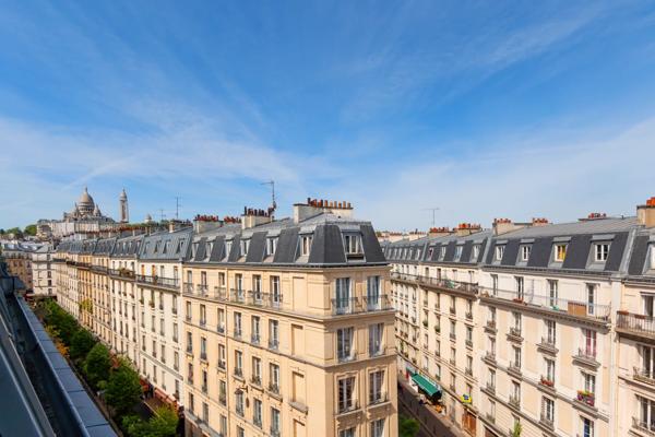 Appartement Paris 18e - CHÂTEAU-ROUGE / RUE DE SUEZ