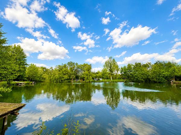 Exceptionnel Terrain avec Etang