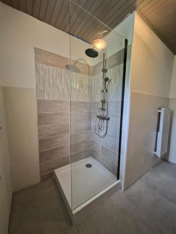 Maison de caractère avec piscine sur terrain arboré de 2452 m² JUGEALS NAZARETH (19)