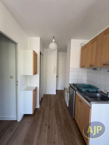 Location appartement Nantes : 445 € - AJP Immobilier Nantes Ouest