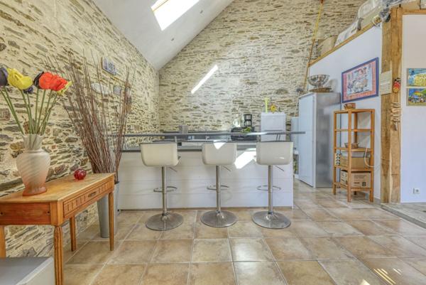 Vente Maison240 m² - 6 Pièces - THOUARE SUR LOIRE (44470)