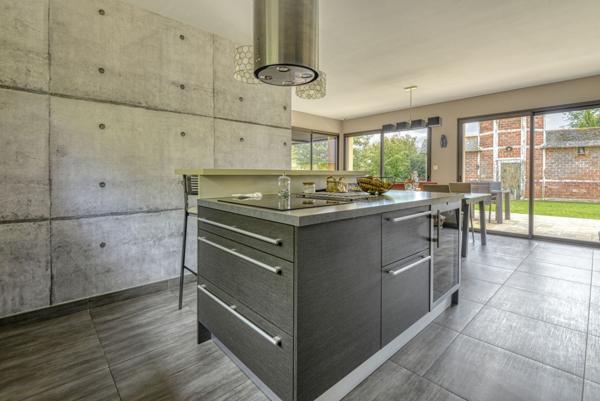 Vente Maison240 m² - 6 Pièces - THOUARE SUR LOIRE (44470)