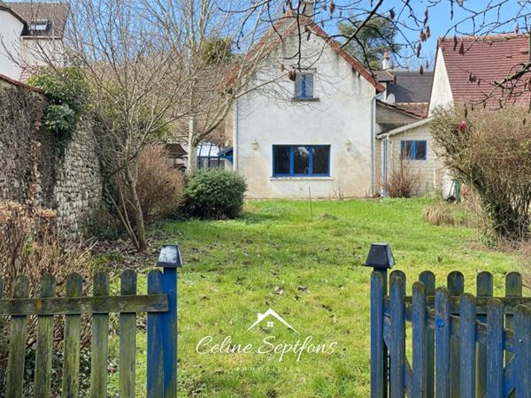 Maison familiale avec espace professionnel possible en Centre-ville de Linas