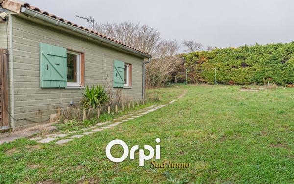 Maison à louer    2 pièces •  Alba-la-Romaine